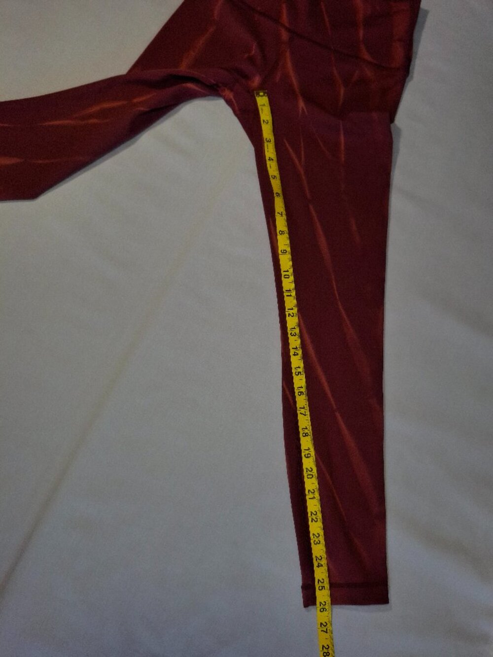 Lululemon Wunder Train High-Rise Tight 25" Sun Bleached Wash Red Merlot | Size 4 - Picture 8 of 8